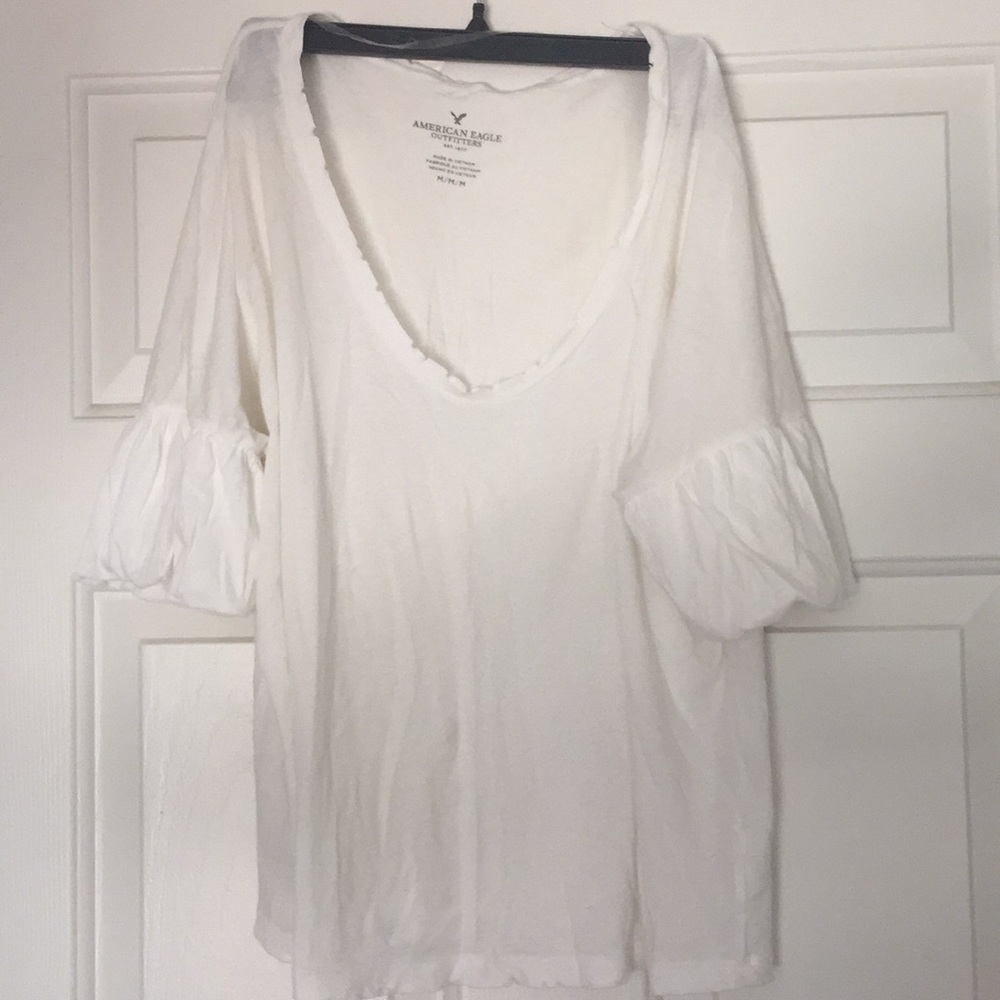 White t-shirt
